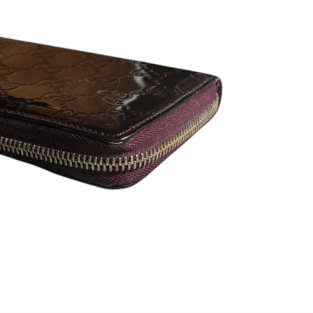 Gucci Guccissima Continental Wallet Interlocking GG Zipper Charm